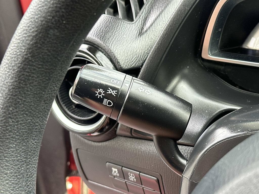 Used 2018 Toyota Yaris iA FWD image 30