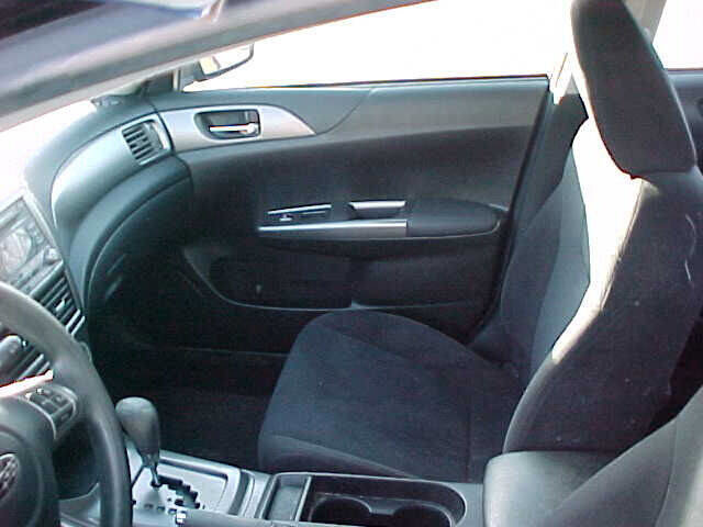 Used 2011 Subaru Impreza 2.5i image 12