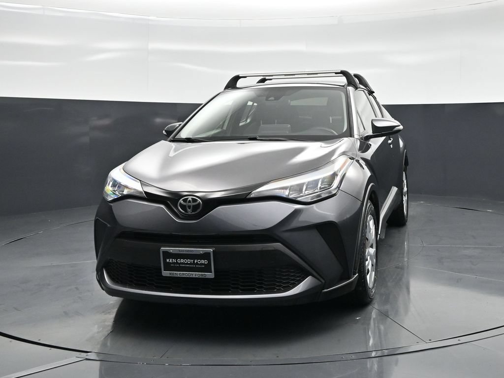 Used 2020 Toyota C-HR LE FWD image 52