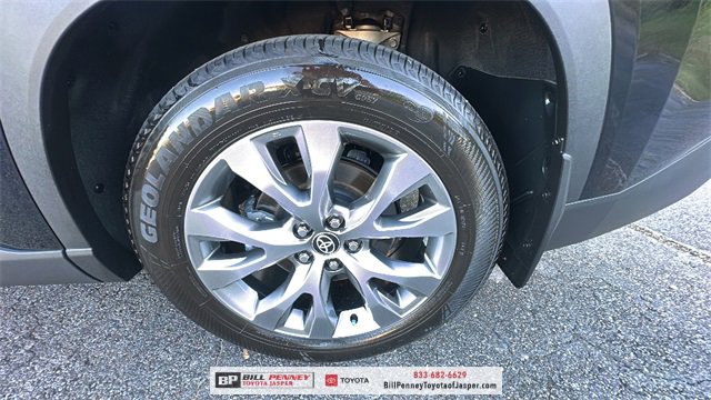 Used 2024 Toyota Grand Highlander Limited image 19