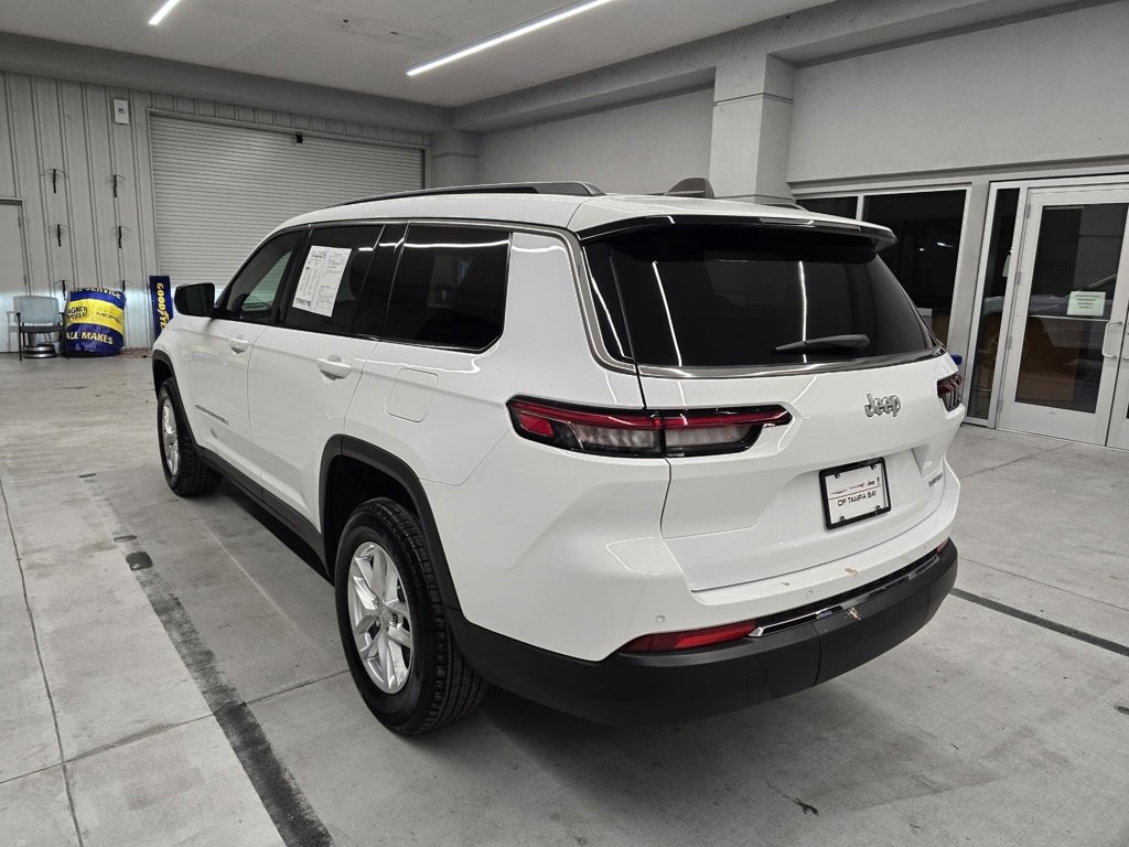 Used 2024 Jeep Grand Cherokee L Laredo w/ Luxury Tech Group I image 4