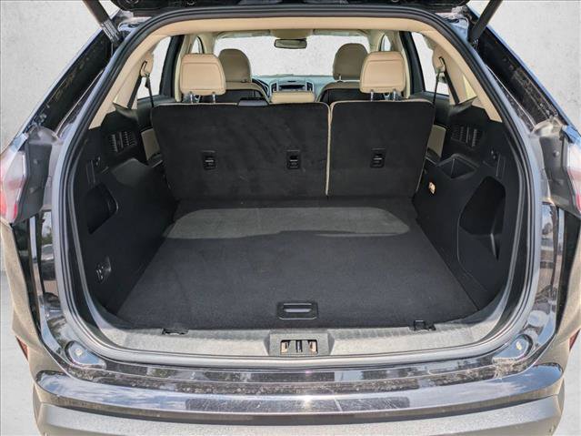 Used 2019 Ford Edge SEL w/ Equipment Group 201A AWD/4WD image 6