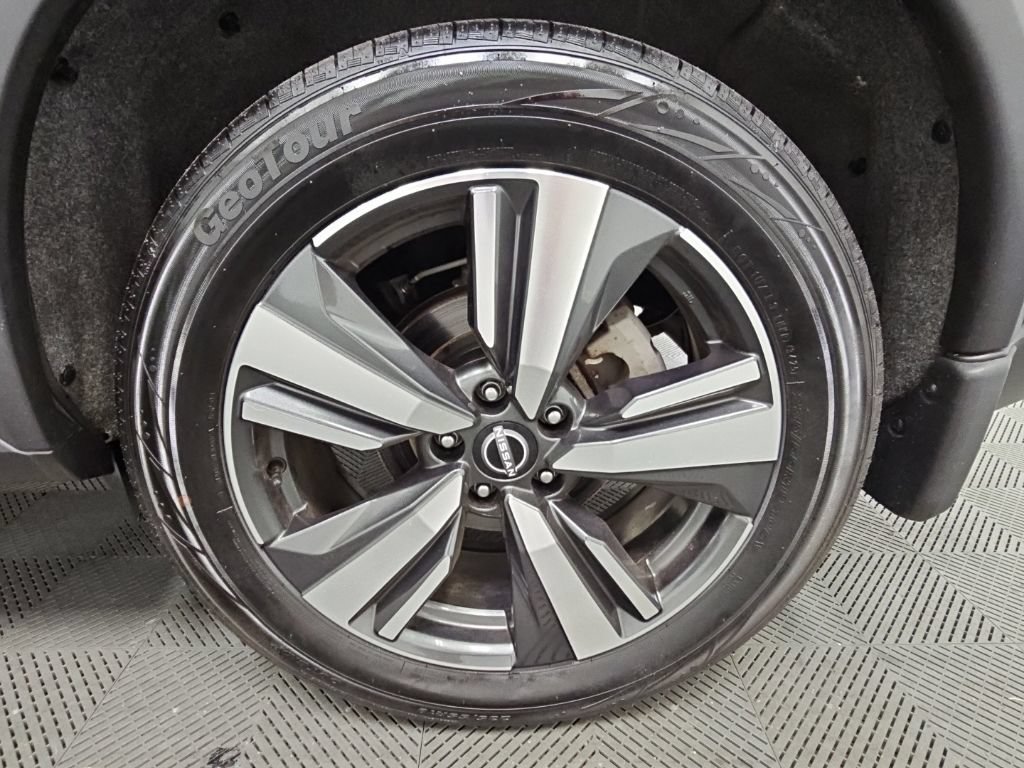 Used 2023 Nissan Rogue Platinum AWD/4WD image 42