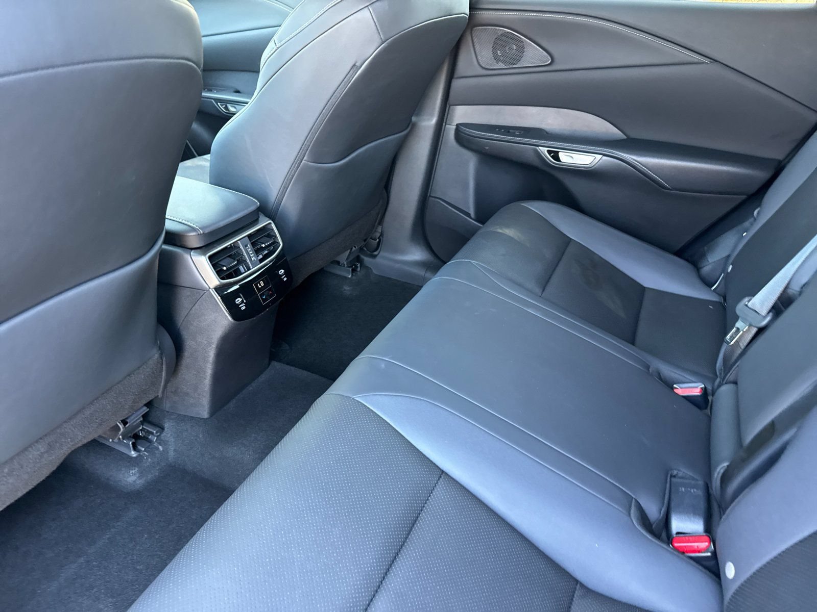 Used 2023 Lexus RX 350 Premium w/ Cold Area Package AWD/4WD image 11