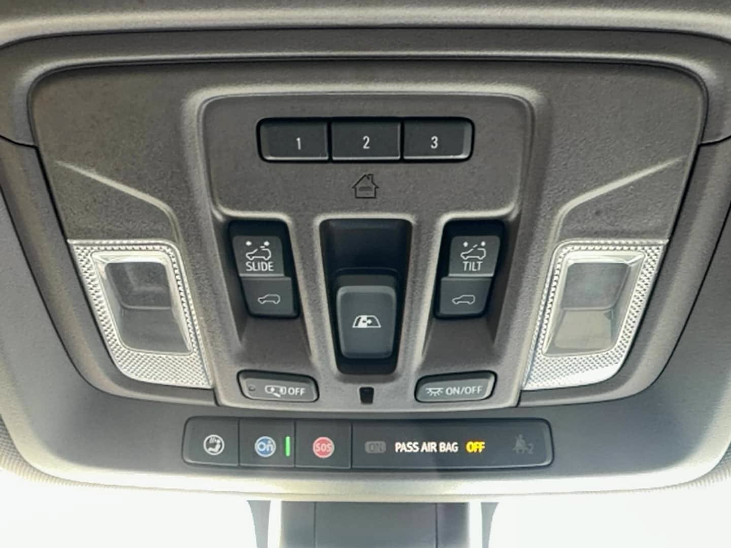 Used 2019 Chevrolet Silverado 1500 LTZ w/ LTZ Plus Package AWD/4WD image 12