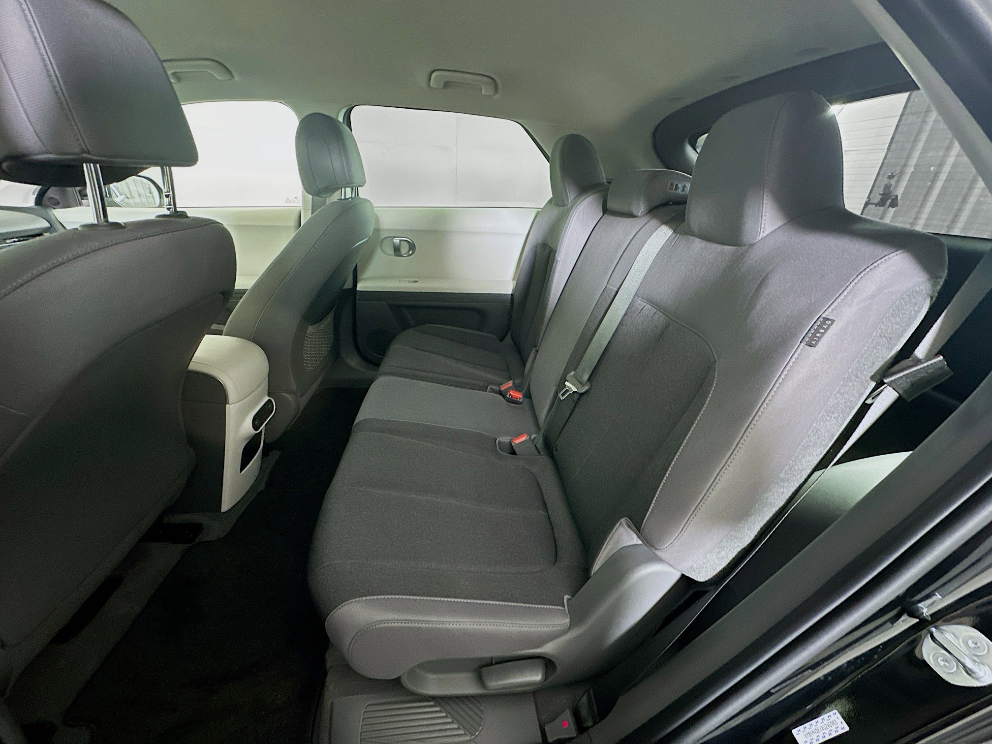 Used 2024 Hyundai Ioniq 5 SEL RWD image 28