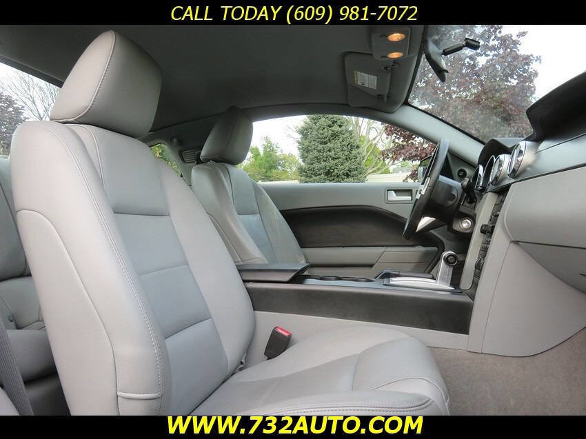 Used 2007 Ford Mustang Premium RWD image 7