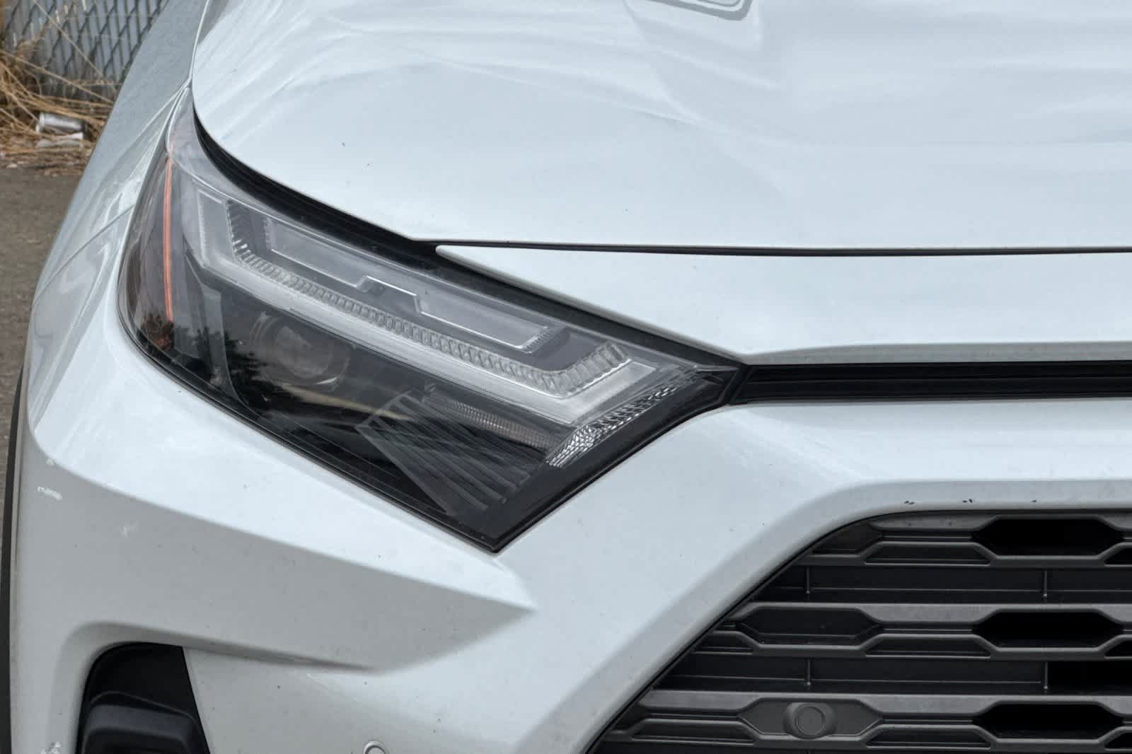 Used 2023 Toyota RAV4 Limited AWD/4WD image 17