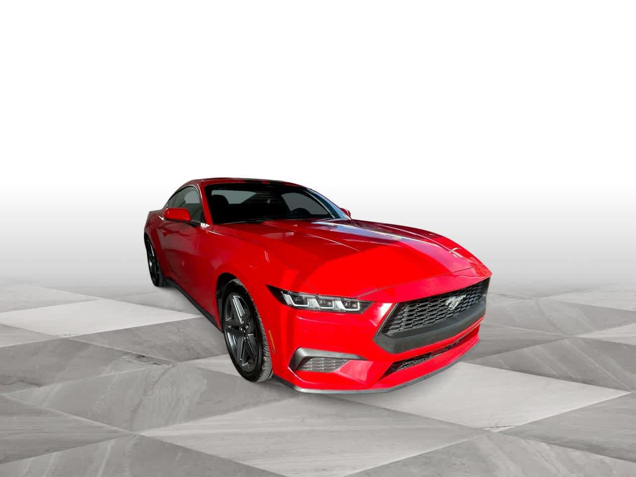 Used 2024 Ford Mustang Coupe RWD image 2