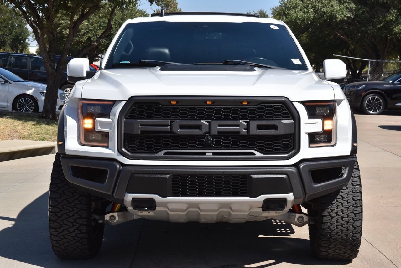 Used 2019 Ford F150 Raptor w/ Equipment Group 802A Luxury AWD/4WD image 3