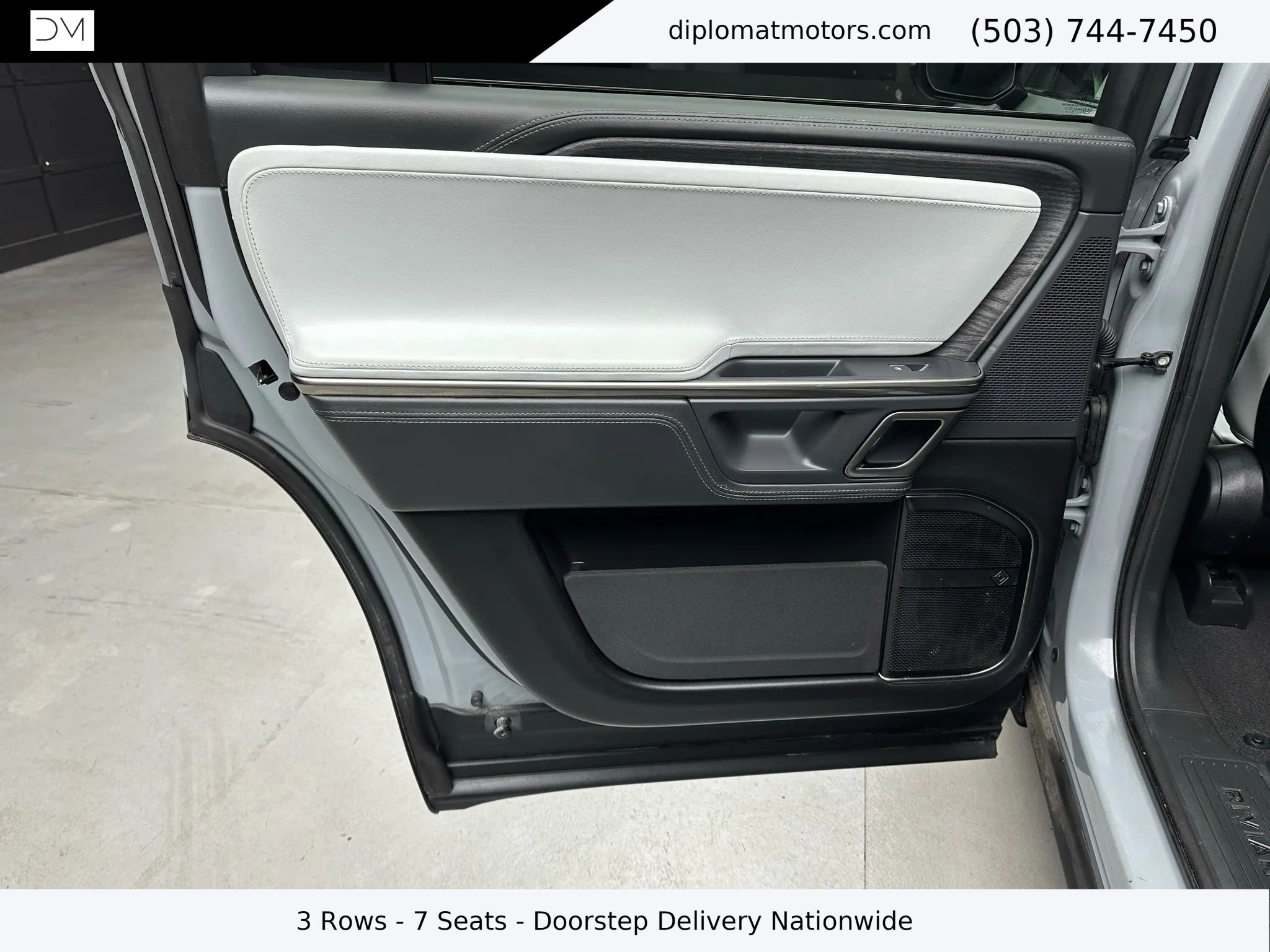 Used 2023 Rivian R1S Adventure image 26