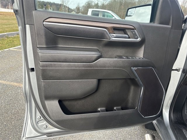 Used 2024 Chevrolet Silverado 1500 LT image 23