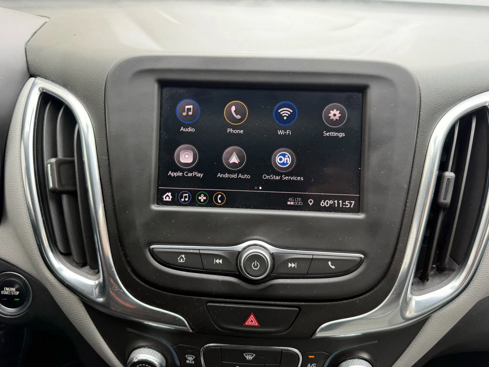 Used 2021 Chevrolet Equinox LS image 18