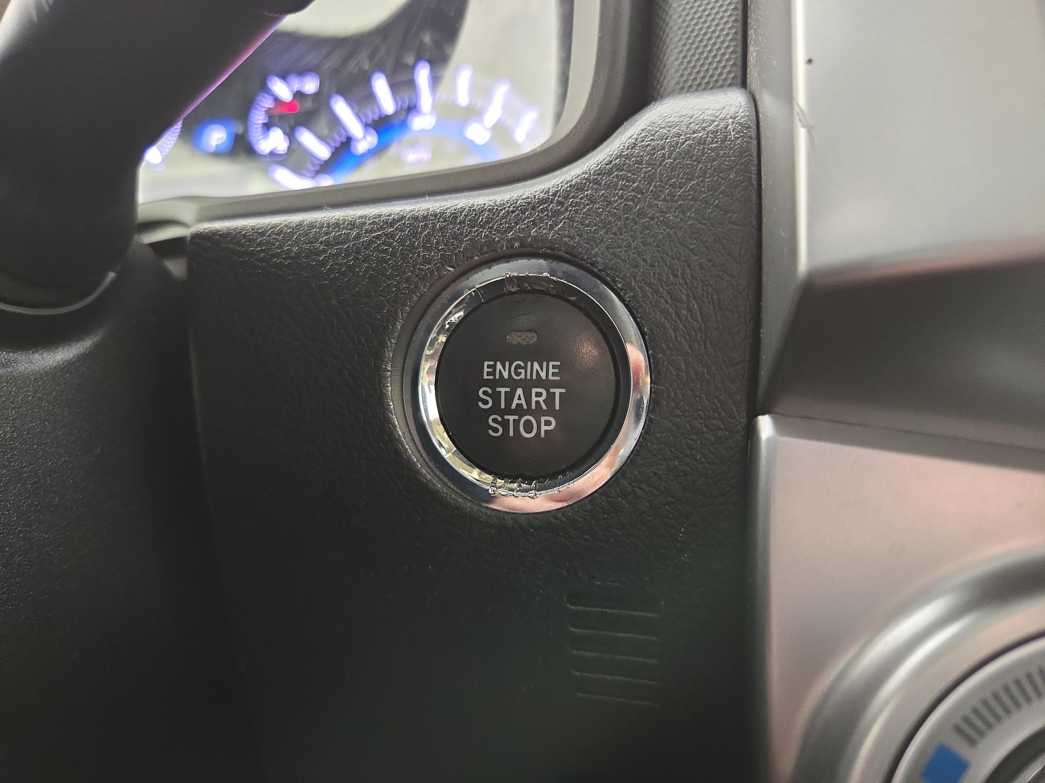 Used 2016 Toyota 4Runner Limited image 27