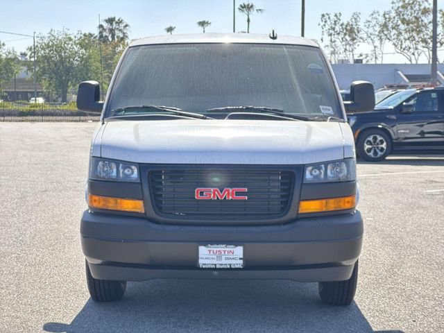 New 2026 GMC Savana 2500 w/ Driver Convenience Package image 2