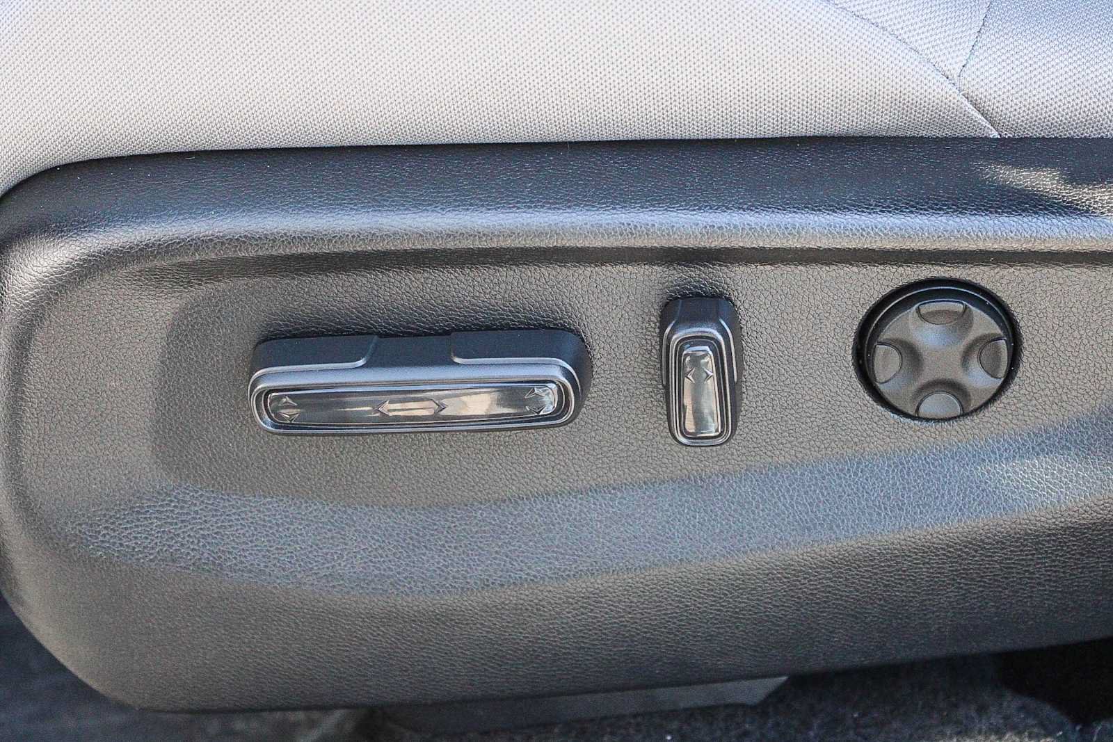 Certified 2021 Honda CR-V EX image 23