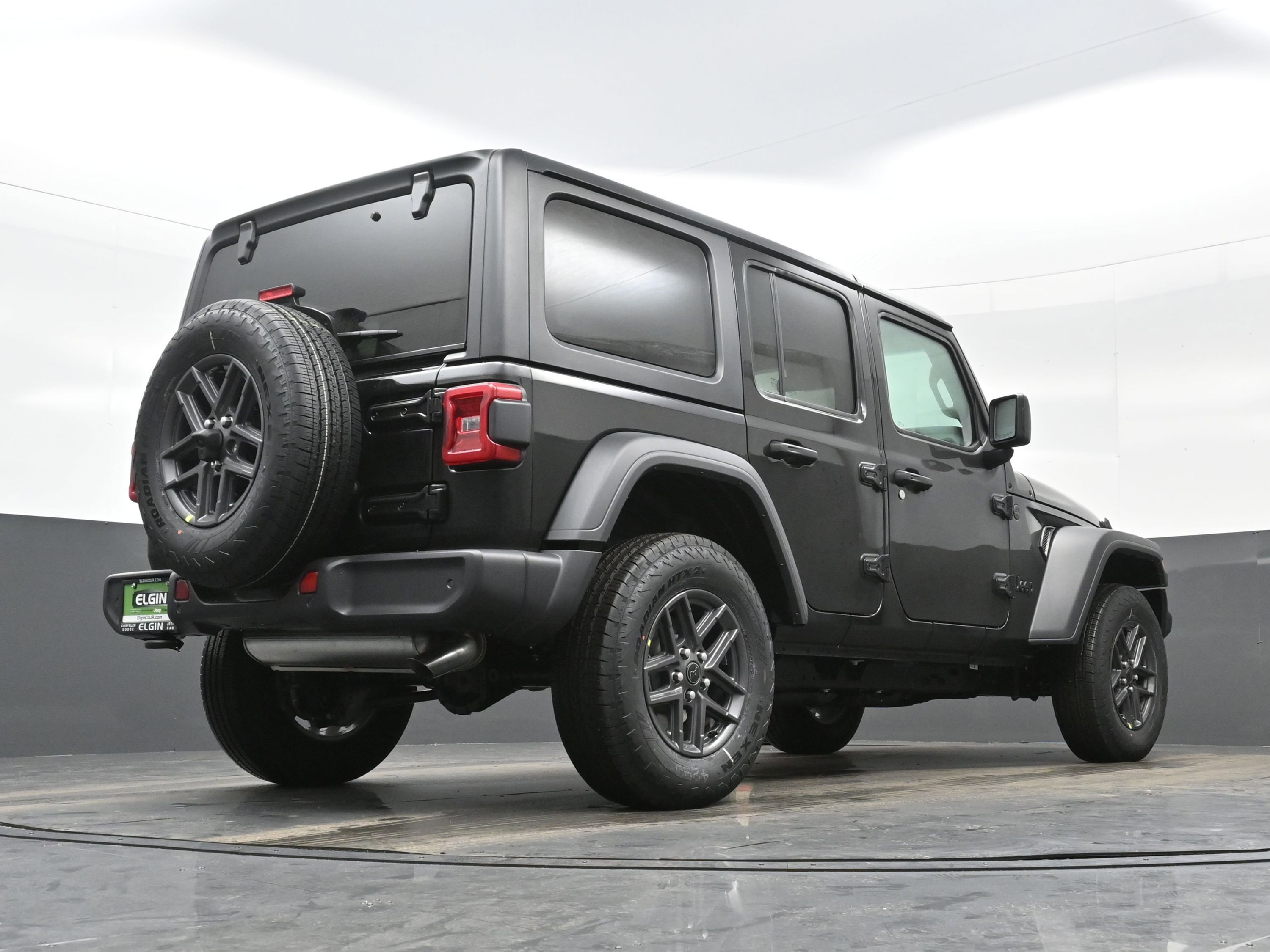 New 2025 Jeep Wrangler Sport S image 15