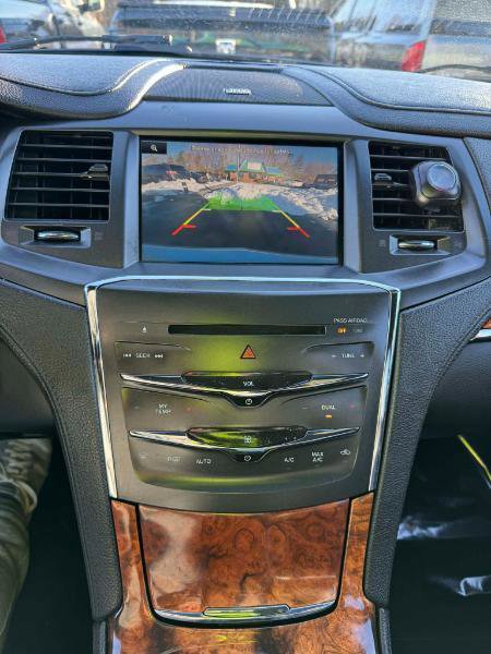 Used 2014 Lincoln MKS AWD w/ Equipment Group 101A image 20