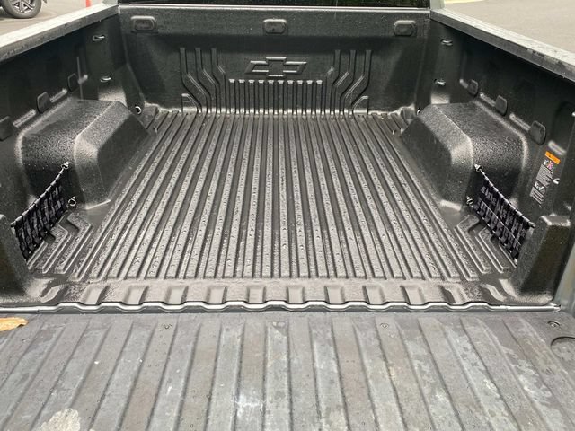Used 2023 Chevrolet Silverado 1500 LT AWD/4WD image 27