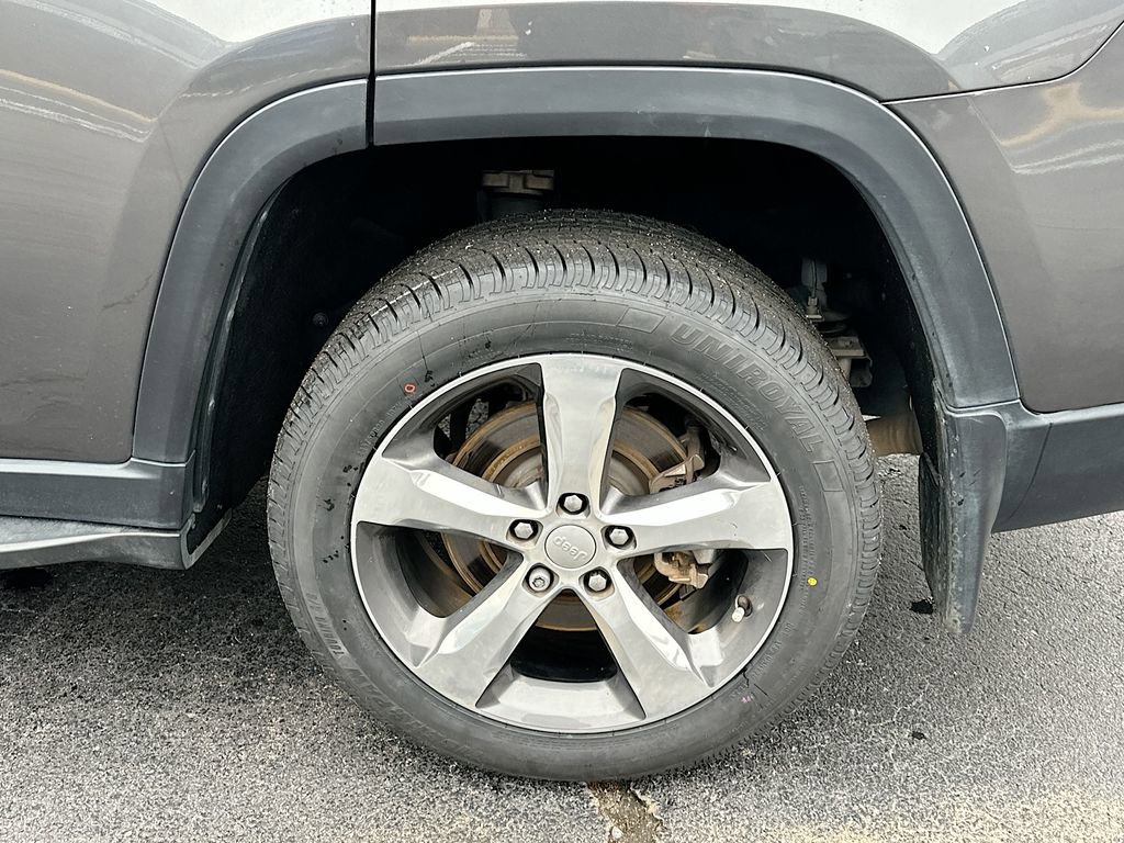 Used 2022 Jeep Grand Cherokee L Limited image 24