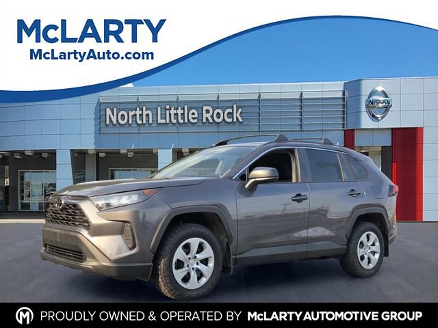 Used 2021 Toyota RAV4 LE FWD image 1