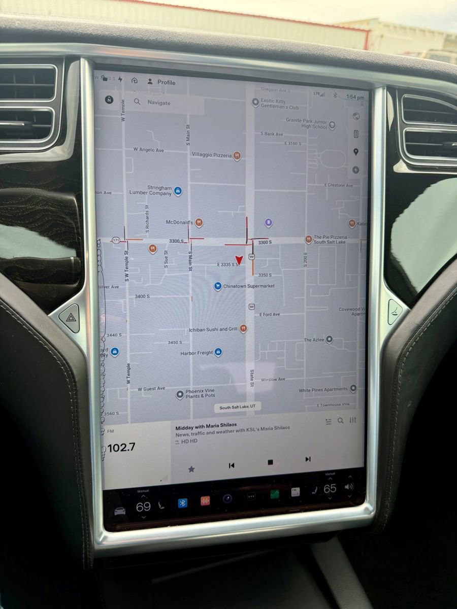 Used 2016 Tesla Model S 75D AWD/4WD image 38