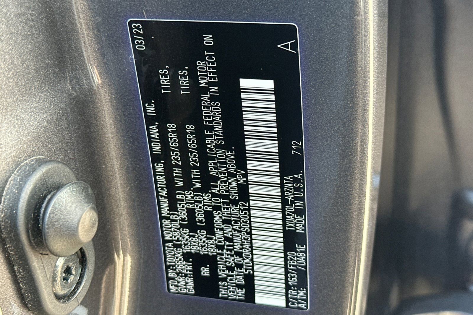 Used 2023 Toyota Highlander LE FWD image 37