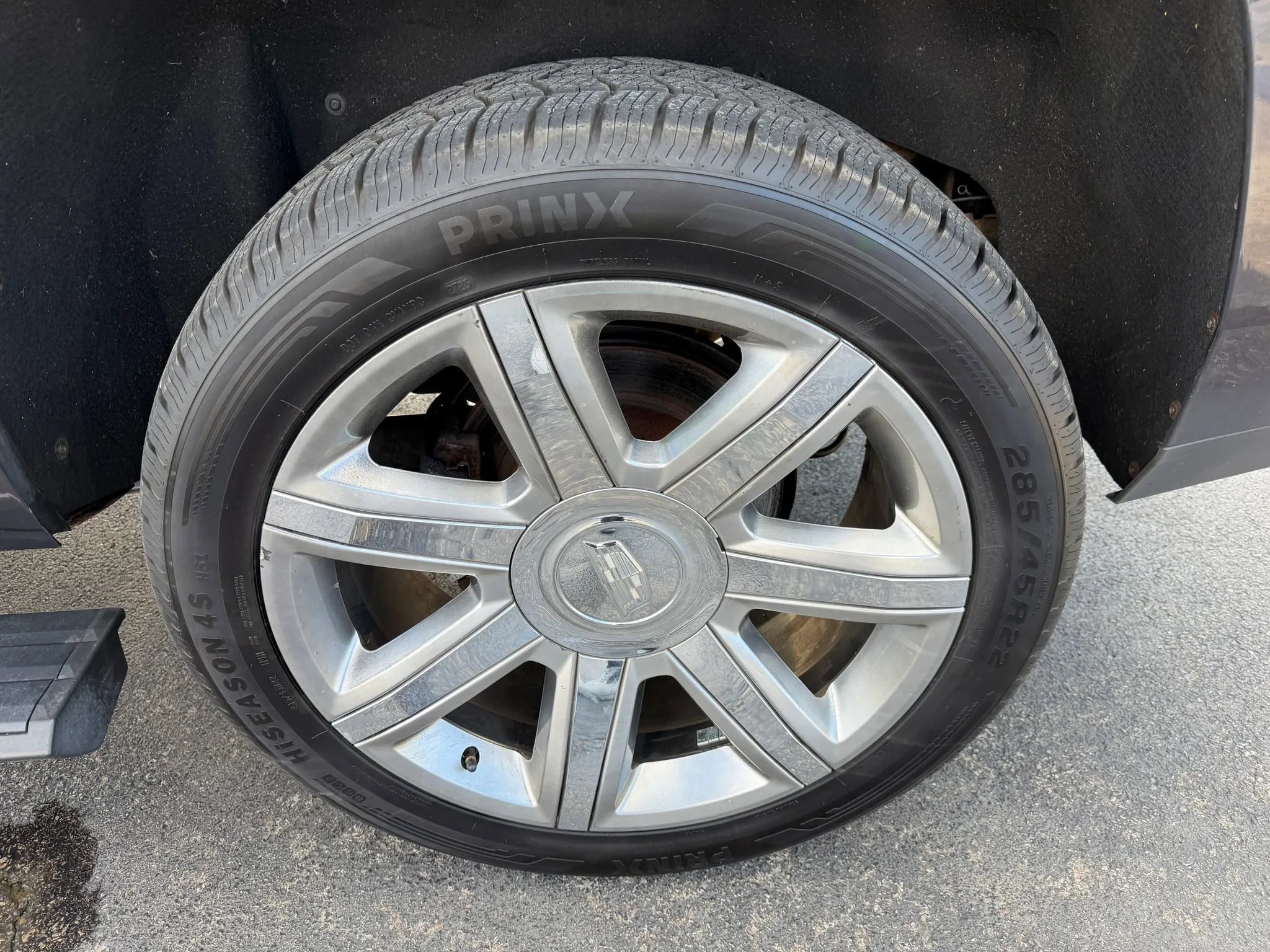 Used 2017 Cadillac Escalade Premium Luxury AWD/4WD image 54