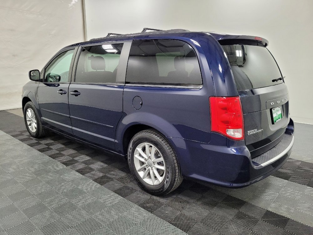 Used 2014 Dodge Grand Caravan SXT image 3