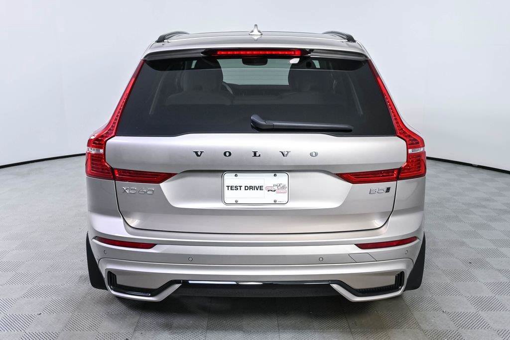 Certified 2024 Volvo XC60 B5 Ultimate w/ Climate Package AWD/4WD image 31