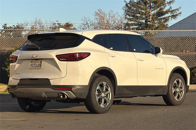 Used 2024 Chevrolet Blazer LT image 4