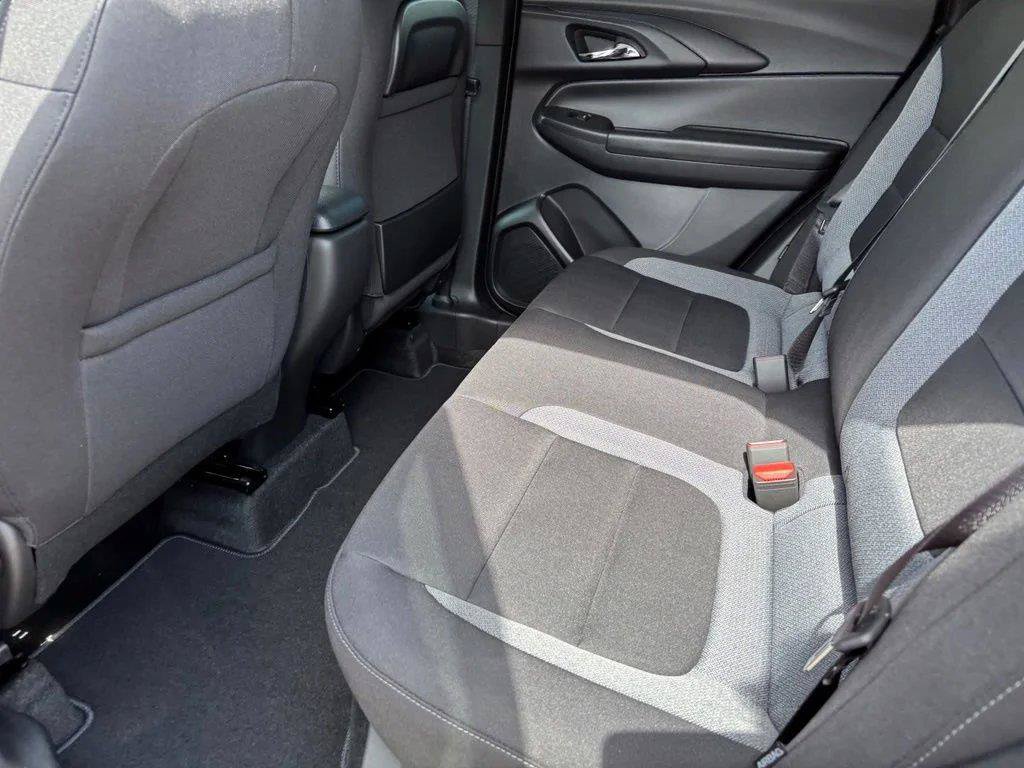 New 2026 Chevrolet TrailBlazer LS FWD image 22