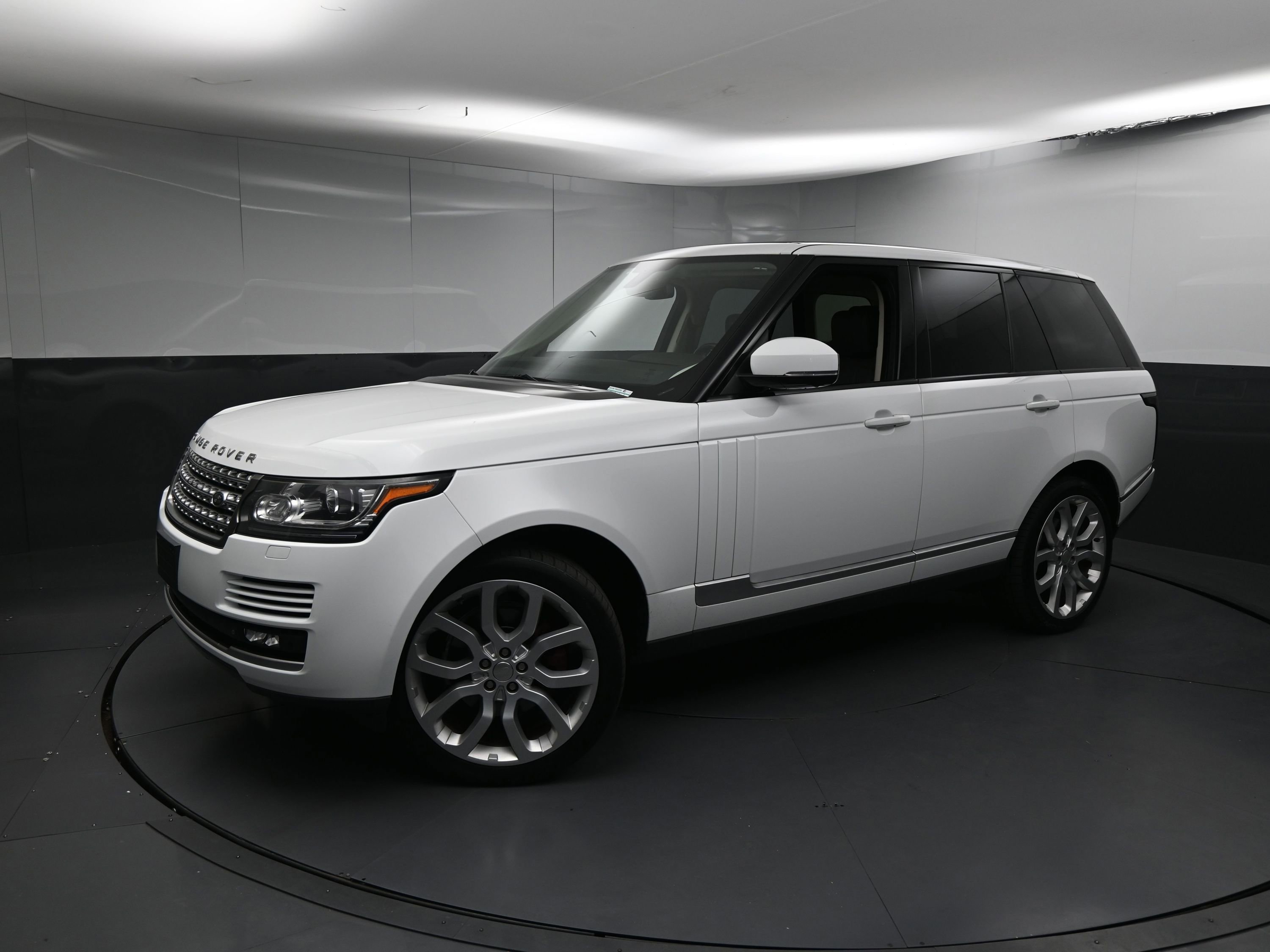 Used 2014 Land Rover Range Rover HSE