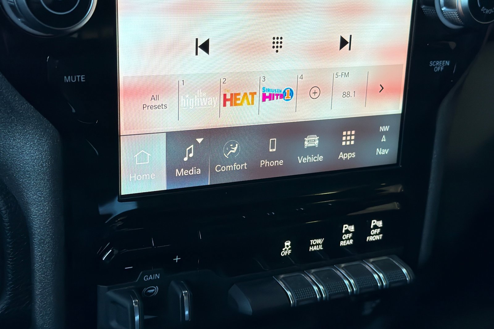 New 2026 RAM 2500 Tradesman image 18