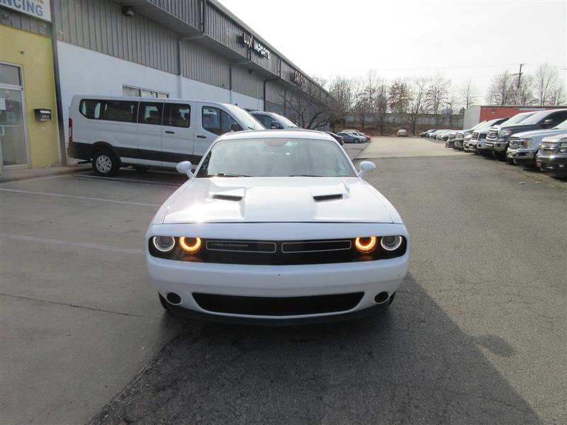 Used 2022 Dodge Challenger SXT image 10