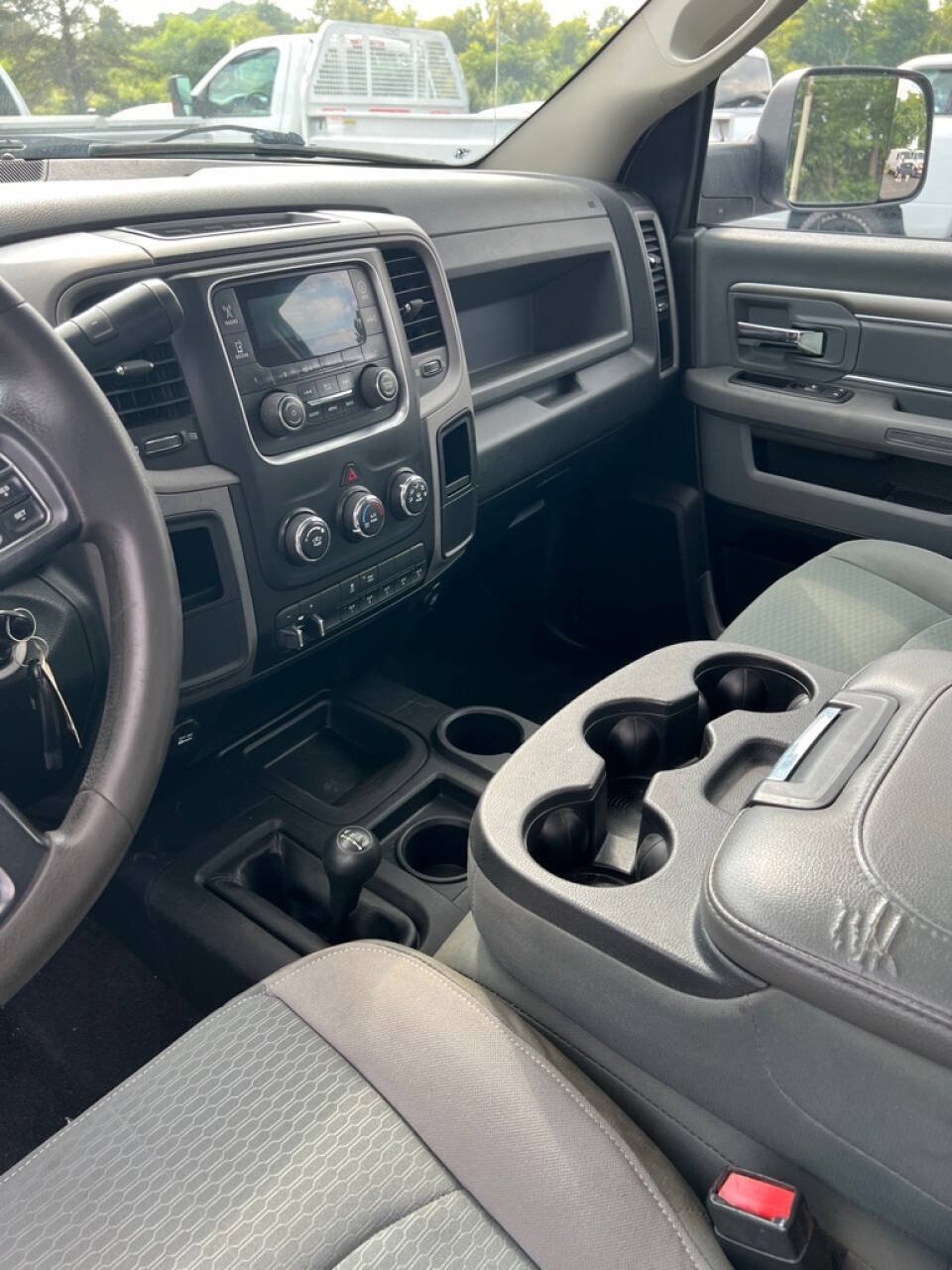 Used 2016 RAM 2500 Tradesman w/ Chrome Appearance Group AWD/4WD image 10