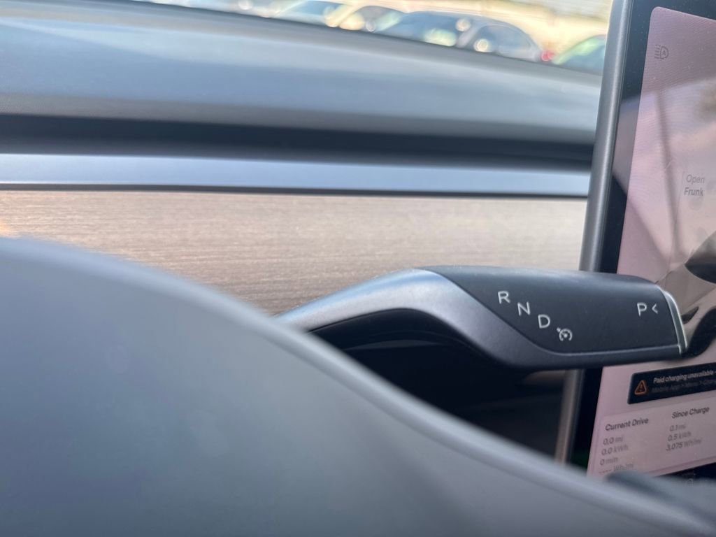 Used 2021 Tesla Model Y Long Range image 24