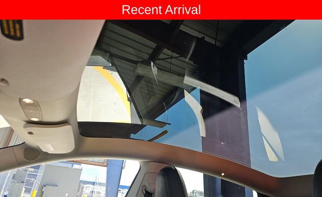 Used 2020 Tesla Model Y Long Range image 11