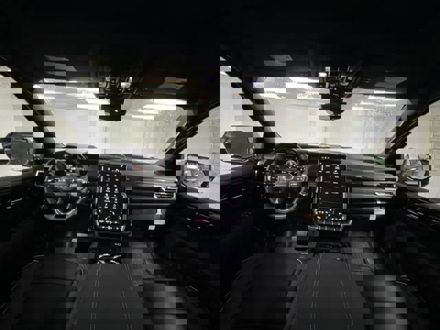 New 2026 GMC Yukon XL Elevation w/ Elevation Premium Package image 21