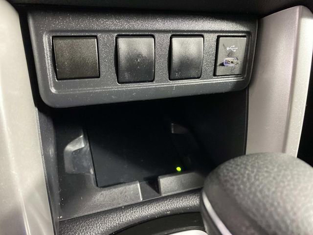 Used 2025 Toyota Corolla Cross AWD Hybrid w/ Moonroof Package image 22