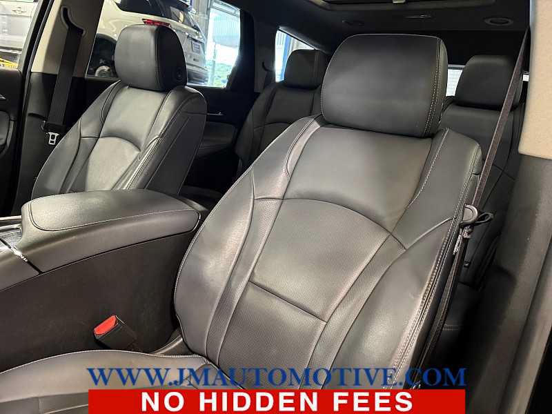Used 2020 Buick Enclave Essence w/ Sport Touring Edition AWD/4WD image 14