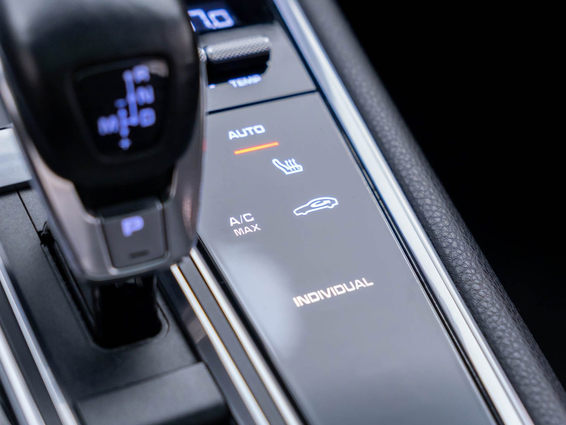 Used 2017 Porsche Panamera 4S image 26