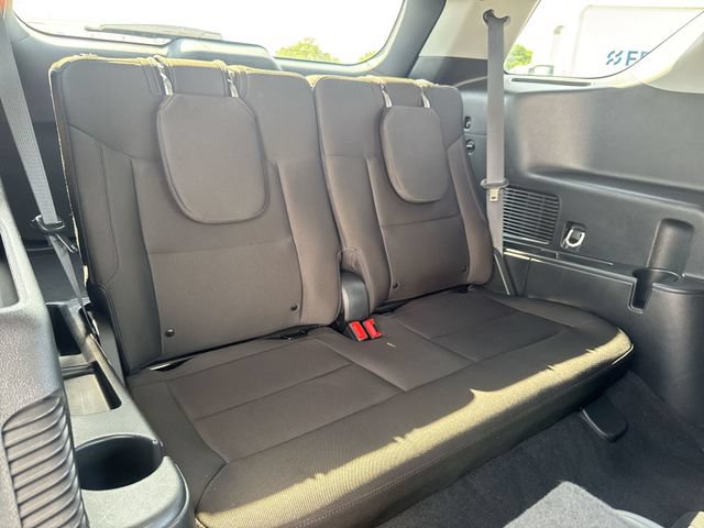 Used 2024 Ford Explorer XLT RWD image 21