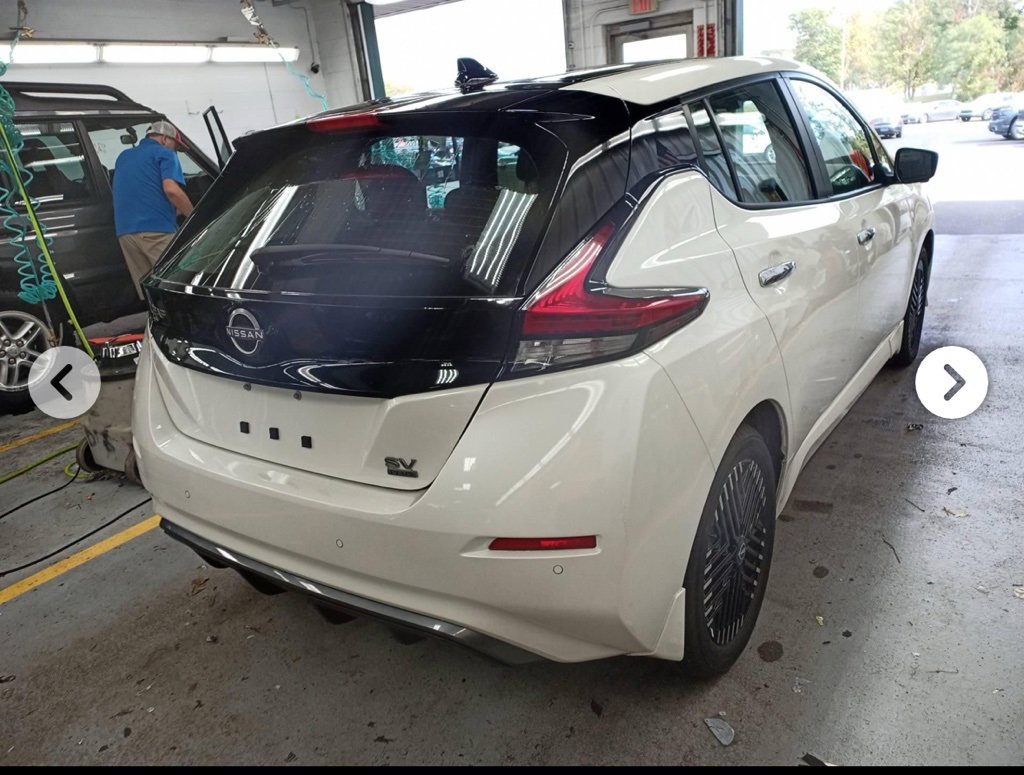 Used 2024 Nissan Leaf SV Plus image 6