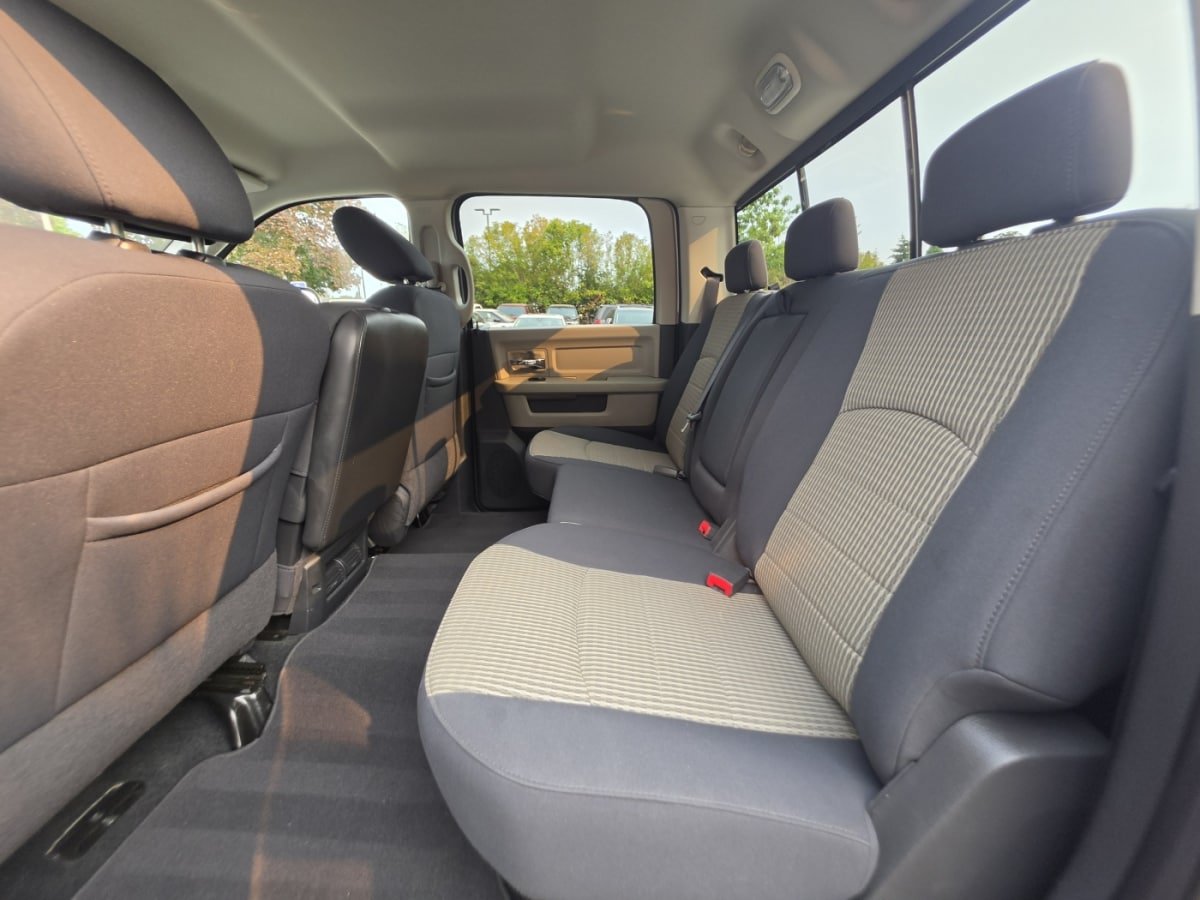 Used 2010 Dodge Ram 3500 Truck SLT w/ Big Horn Regional Package AWD/4WD image 11