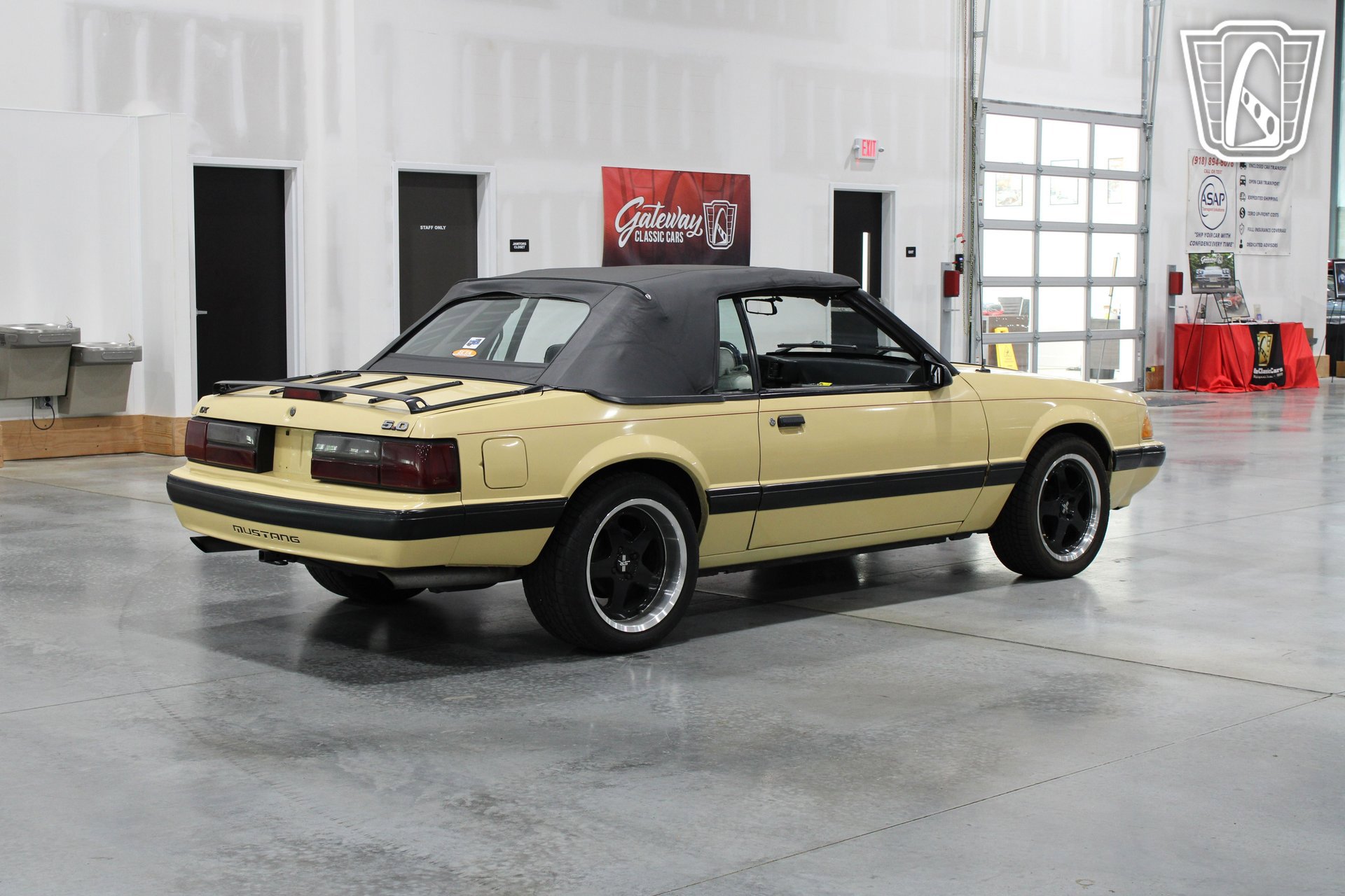 Used 1987 Ford Mustang LX image 36