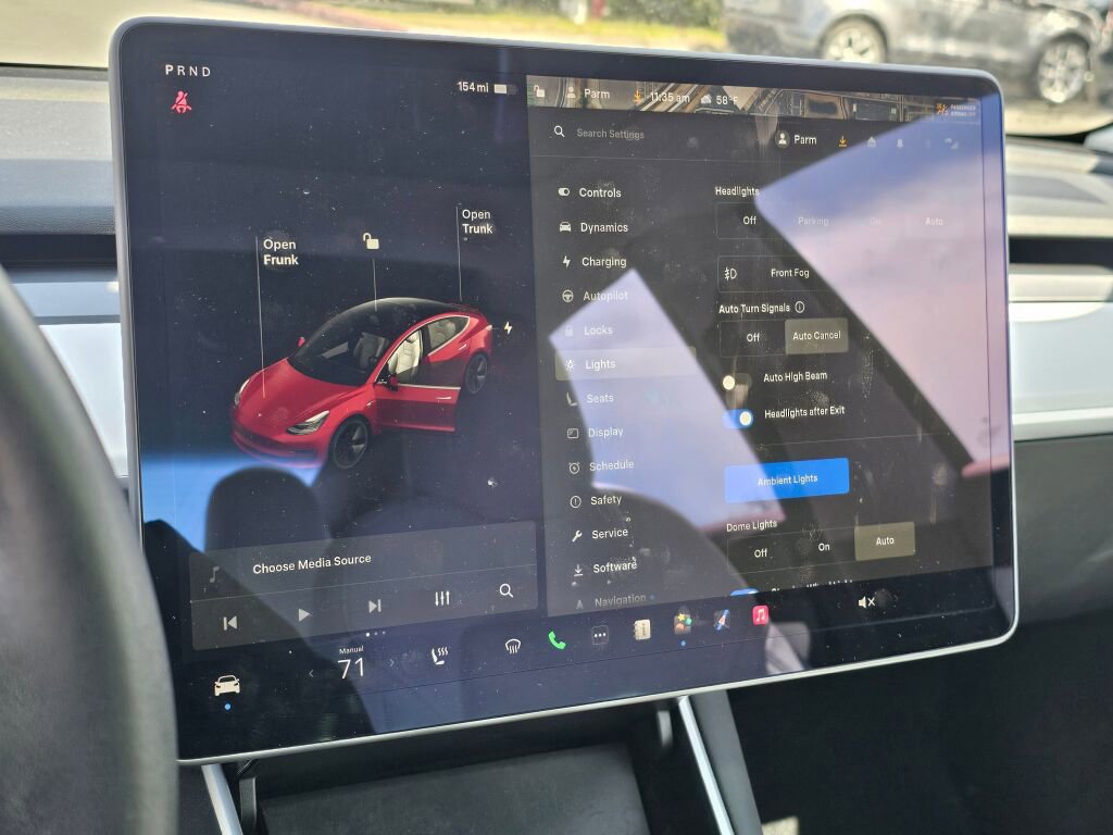 Used 2019 Tesla Model 3 Long Range image 33