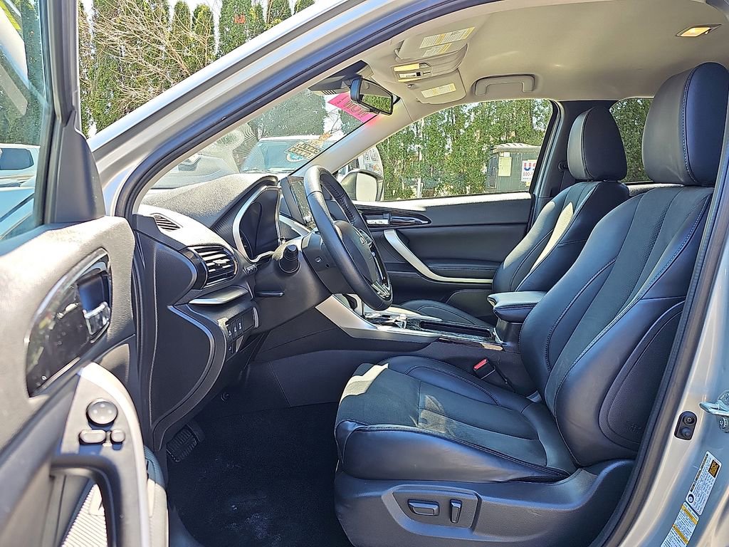 Used 2025 Mitsubishi Eclipse Cross SE image 14