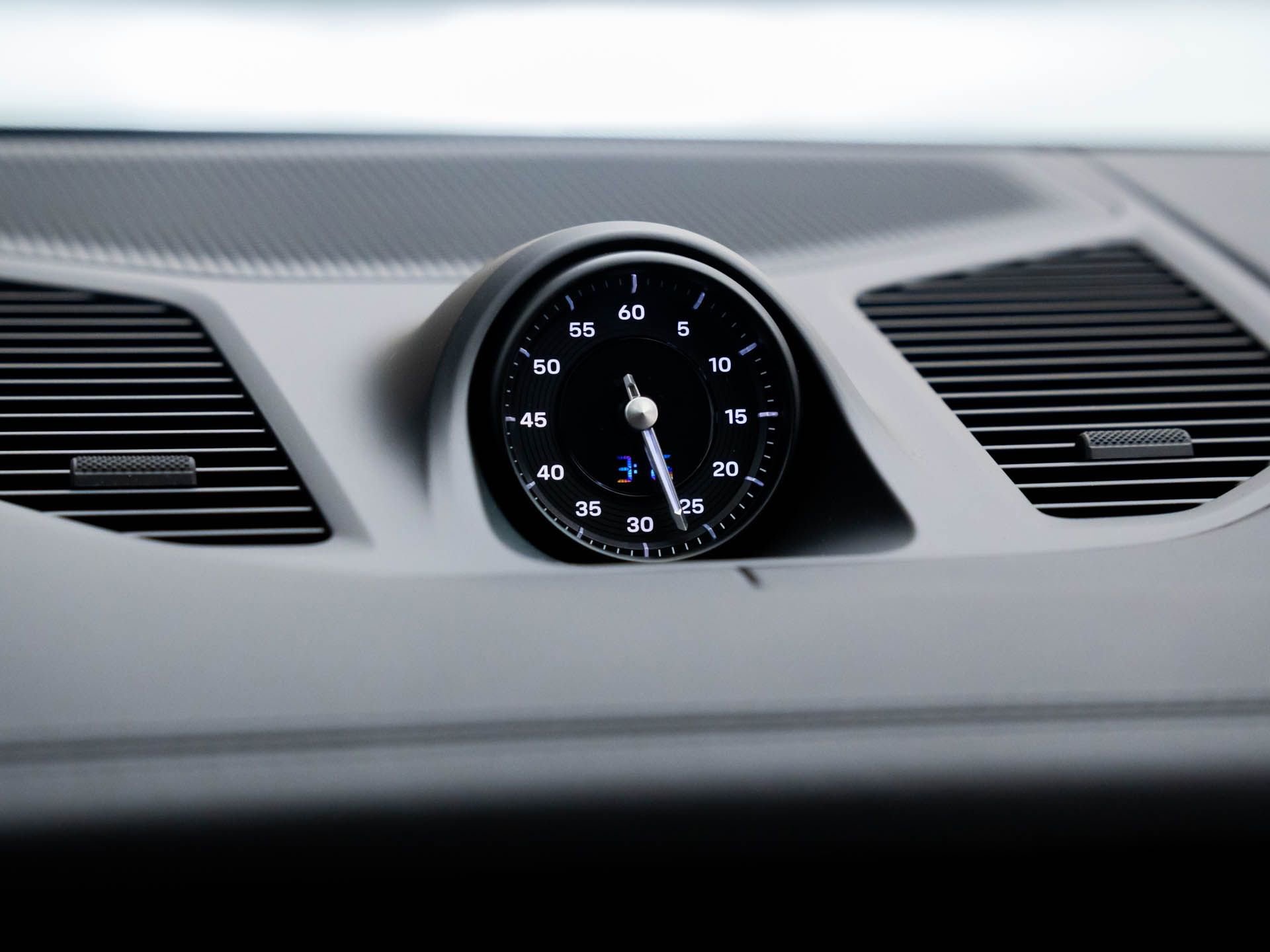 New 2025 Porsche Cayenne E-Hybrid Coupe image 26