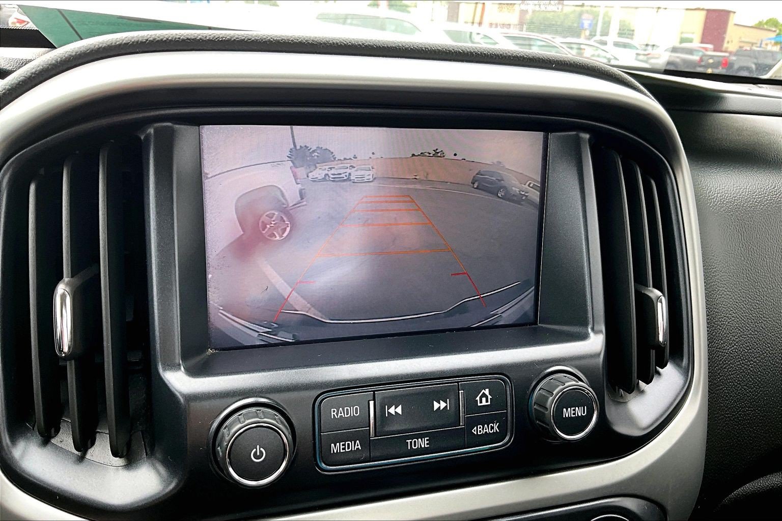 Used 2016 Chevrolet Colorado LT w/ LT Convenience Package RWD image 20